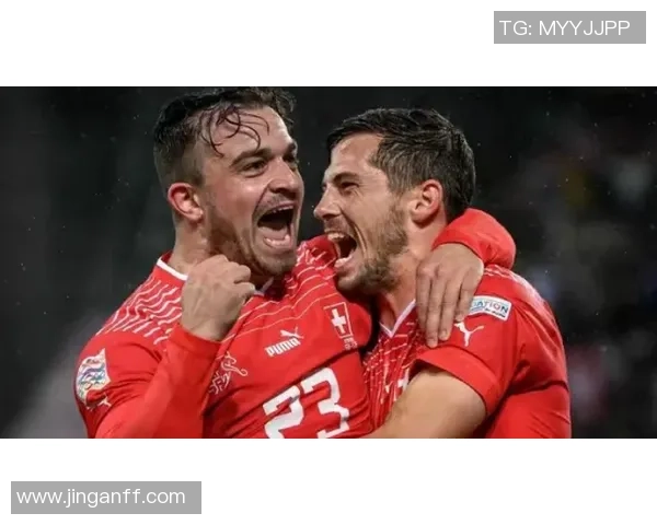 加拿大足球队明星球员全解析 从卡文-刘易斯到大卫-霍夫曼的崛起