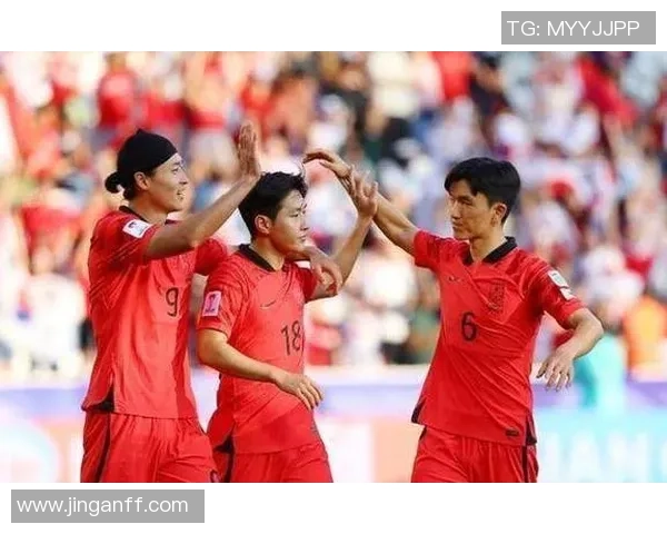 亚洲足球巨星崛起之路：从中国、日本到韩国的顶尖球员故事